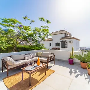 https://beautiful-two-bedrooms-apartment-in-benalmadena-feel-the-sun.es-andalucia.com